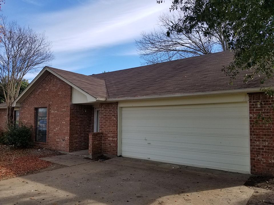 1st image of 114 Sidney Dr