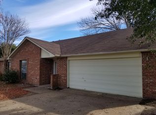 114 Sidney Dr, Glenn Heights, TX 75154