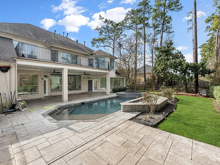 15318 Beecham Dr — Photo 32