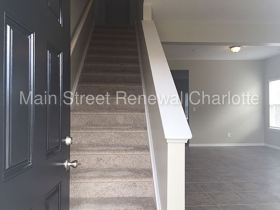 3rd image of 15225 Chowning Tavern Ln