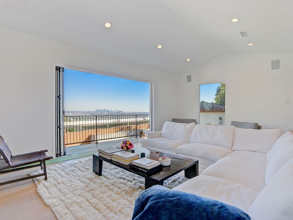 1st image of 8417 Harold Way