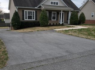 41 Mackay Ln, Cookeville, TN 38506