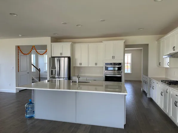 5704 W Central Park Dr, Middletown, DE 19709