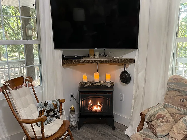 7787 Edingsville Beach Rd — Photo 9