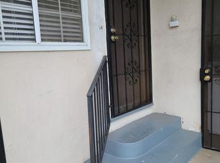 215 E Plymouth St #1, Inglewood, CA 90302
