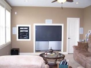 3 Eagle Ridge Dr, Saint Joseph, MO 64507