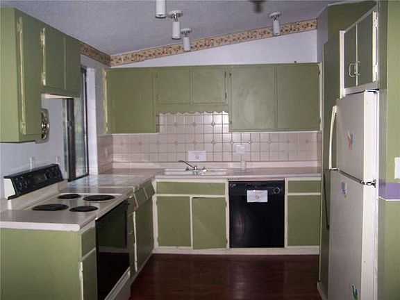 4th image of 11020 E Whistler Dr