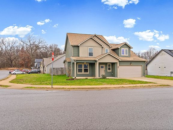 3rd image of 234 Stone Bluff Way