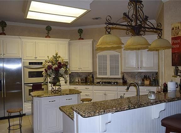 5th image of 100 Mill Wood Dr