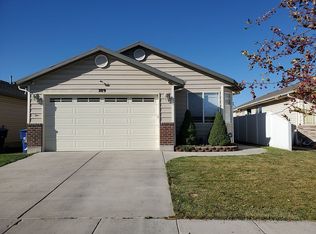 289 N Caleb Dr, North Salt Lake, UT 84054