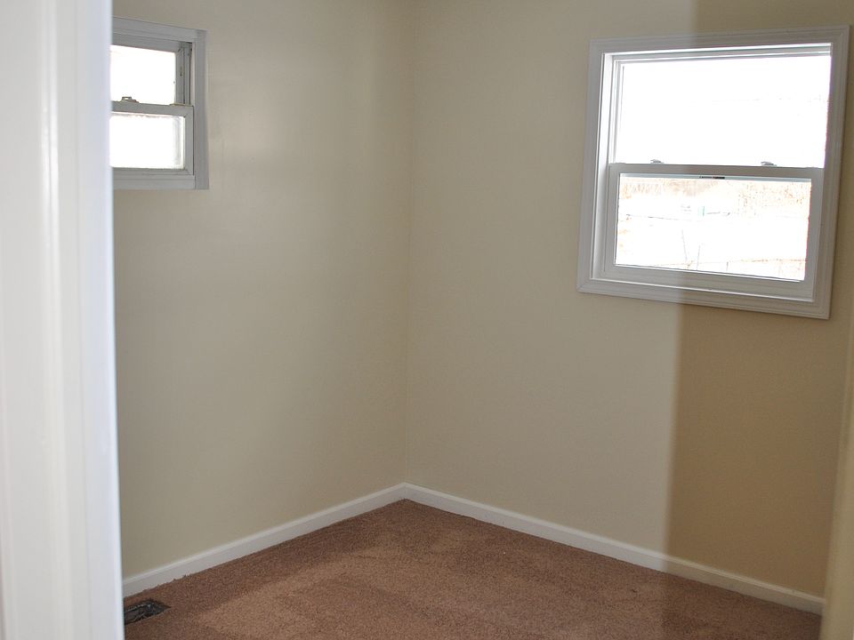 1st image of 1604 Harvest Ln