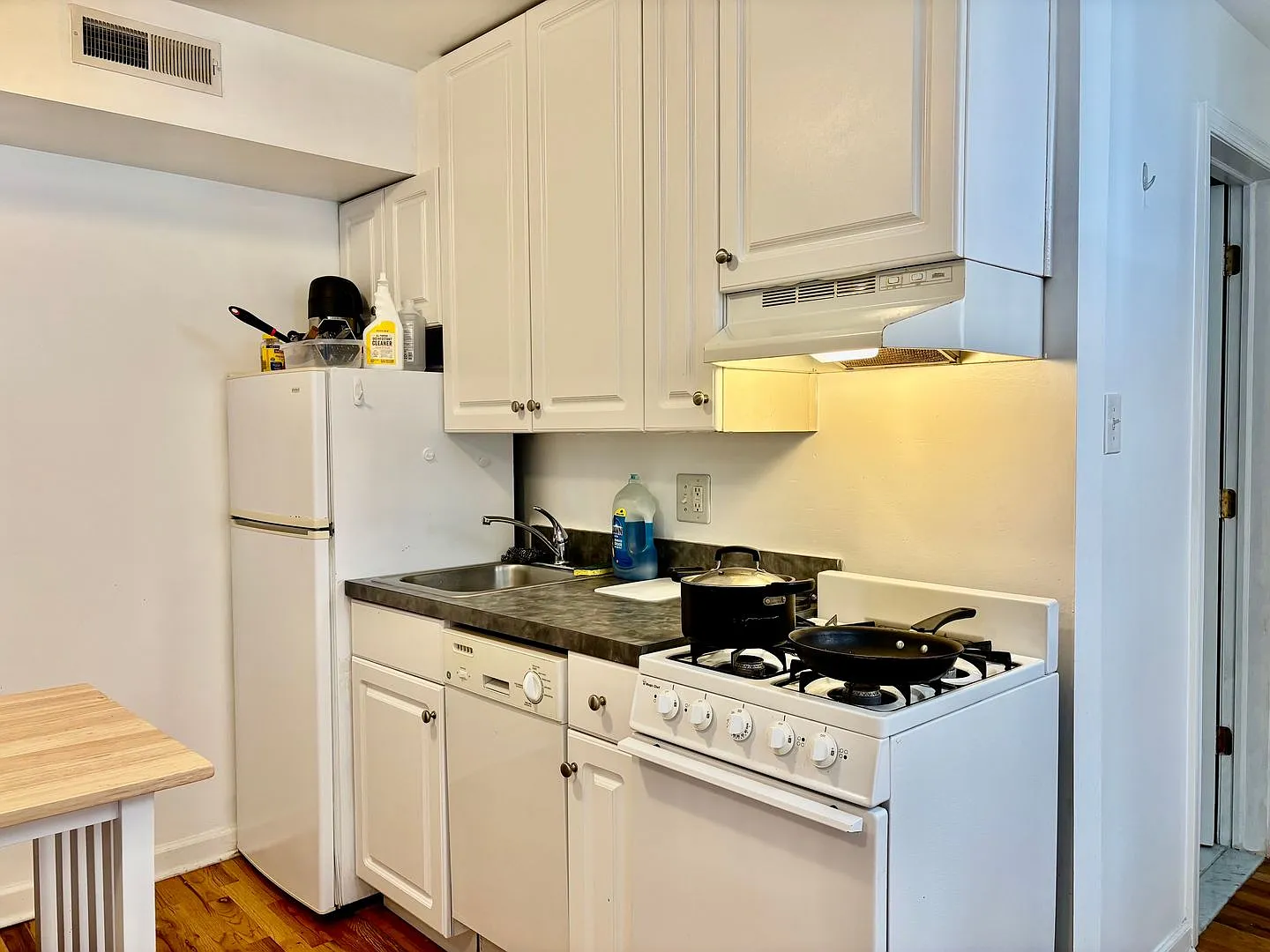 322 S 12th St — Photo 3