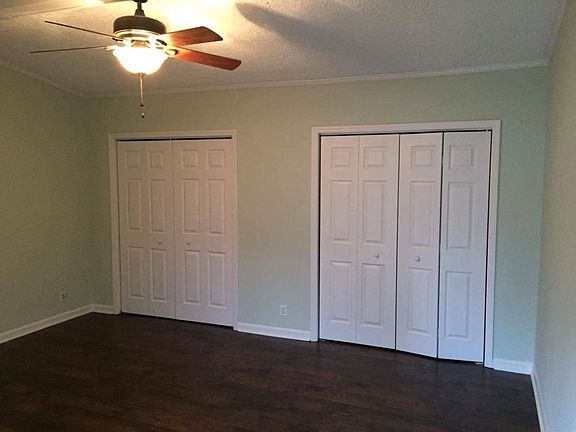 2nd image of 3021 Casa Dr