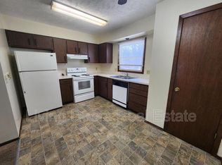 1503 David Dr, Lincoln, NE 68504