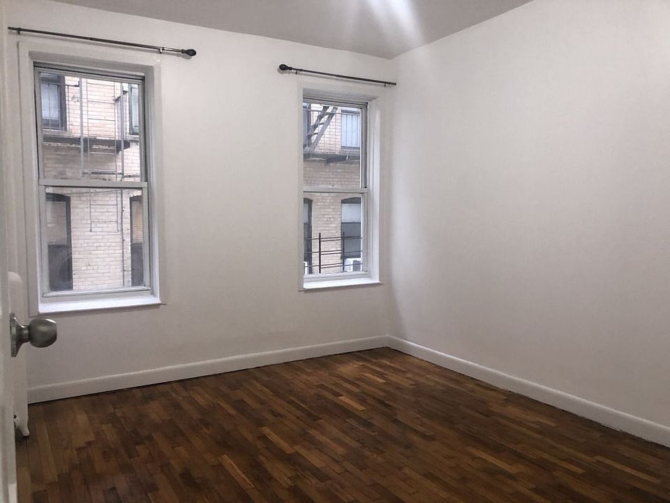 1st image of 3547 34th St APT 1E
