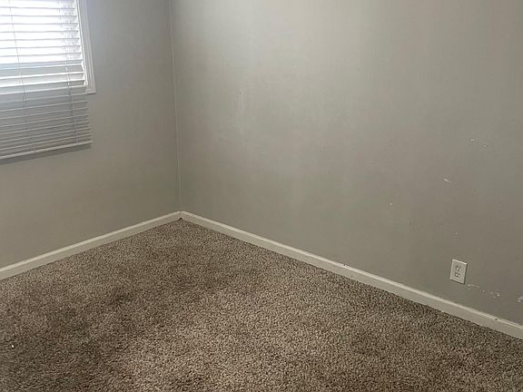 5th image of 5455 Conrad Ave