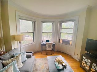 1073 Beacon St #4, Brookline, MA 02446