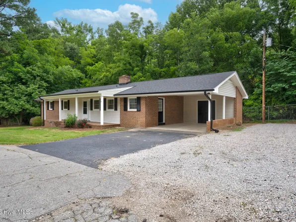 215 E Franklin Street, Spring Hope, NC 27882