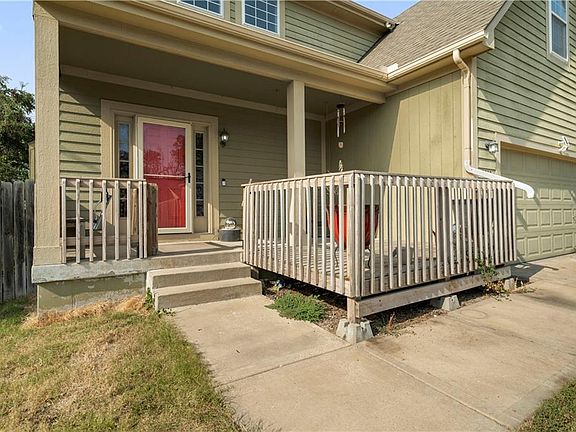 5th image of 3800 Matney Ave