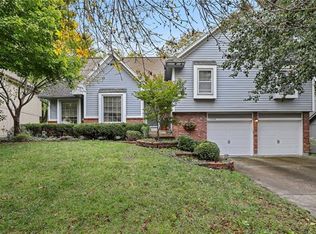 11629 Cody St, Overland Park, KS 66210