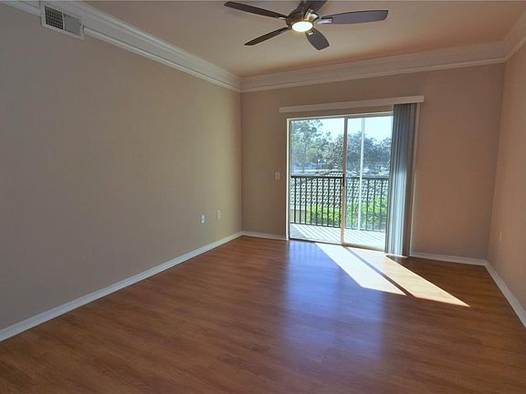5th image of 5122 Northridge Rd Unit 202