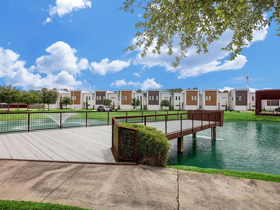 1st image of 2220 Cortijo Pl