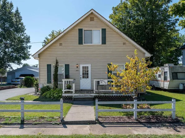 605 E Carter St, Marion, IL 62959