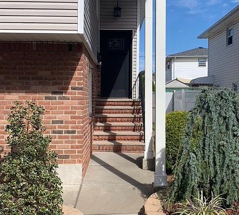 3rd image of 769 Katan Ave