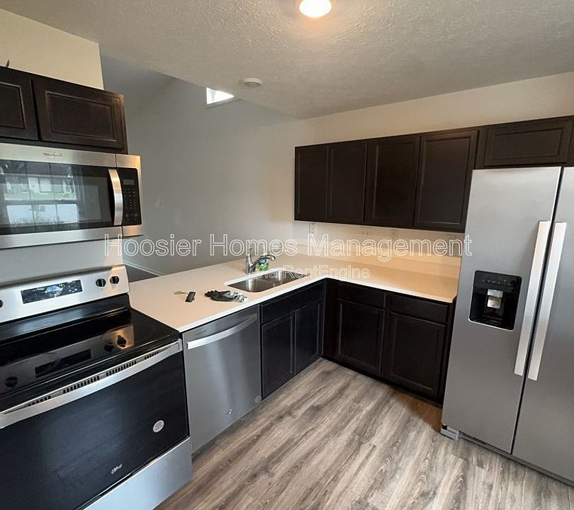 1st image of 1347 Norfolk Cir