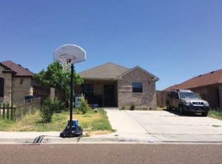 4104 Alemany St, Laredo, TX 78046