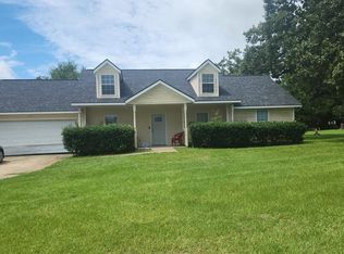 351 Baggs Ave SE, Pelham, GA 31779