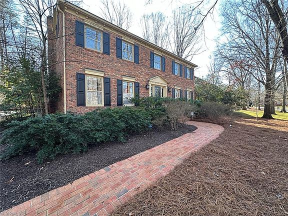 2nd image of 5 Dunaway Ct