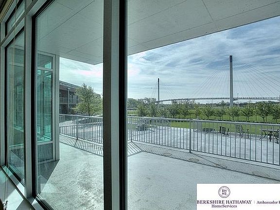 3rd image of 555 Riverfront Plz APT 203