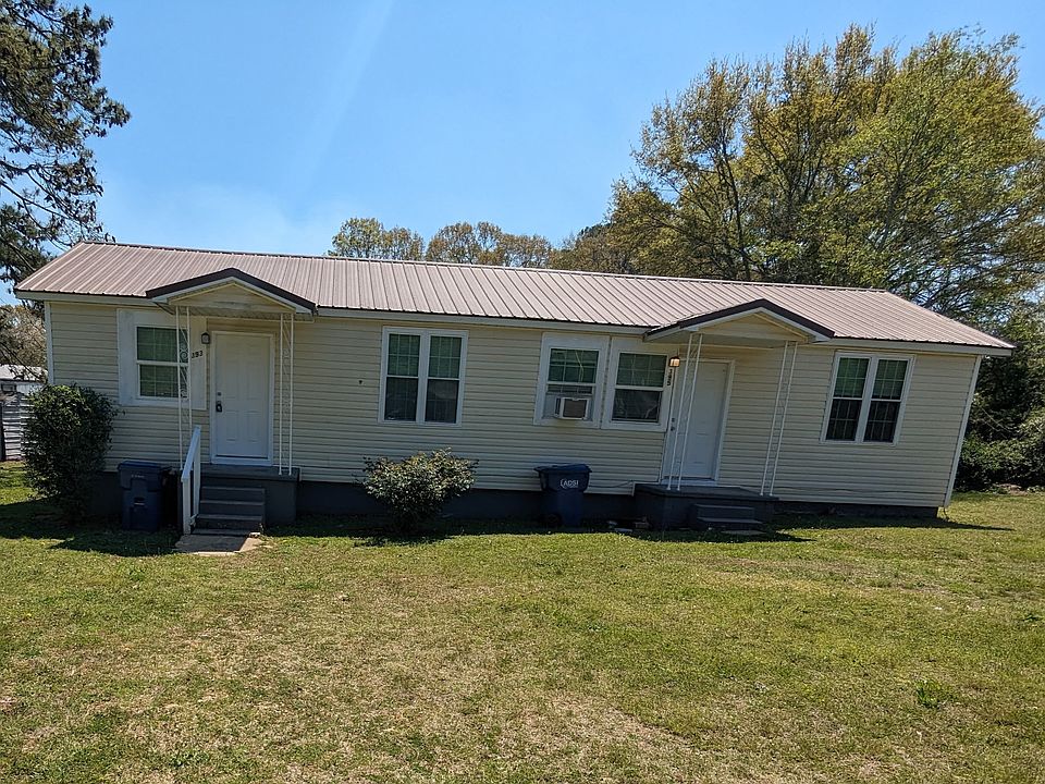 2nd image of 395 Treadway Rd