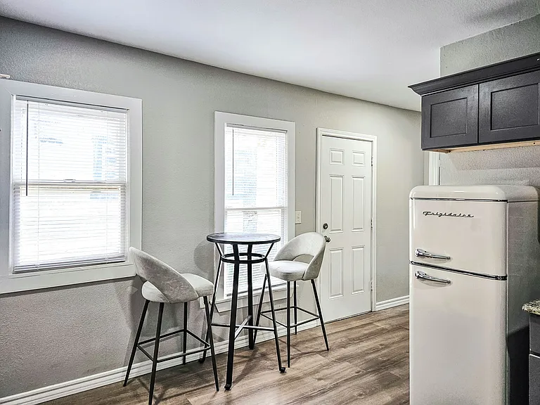 1241 Lowe St #1241 — Photo 14