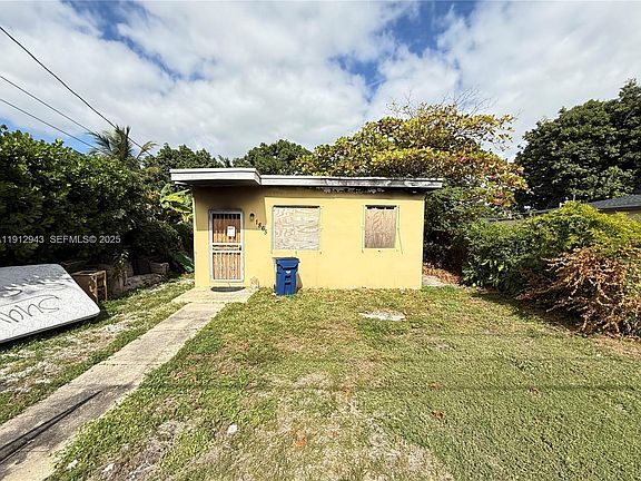 2nd image of 1865 NW 70th St