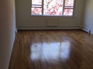 8614 Dumont Ave APT 3A, Ozone Park, NY 11417