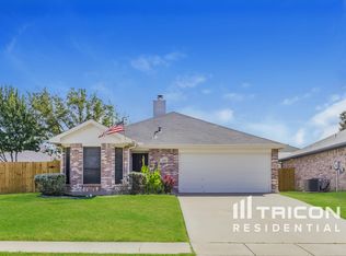 1206 Gray Dawn Dr, Midlothian, TX 76065