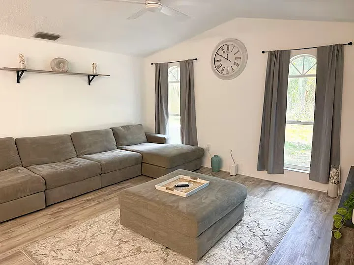 3 bed, 1872 sqft, $2,800 — Photo 4