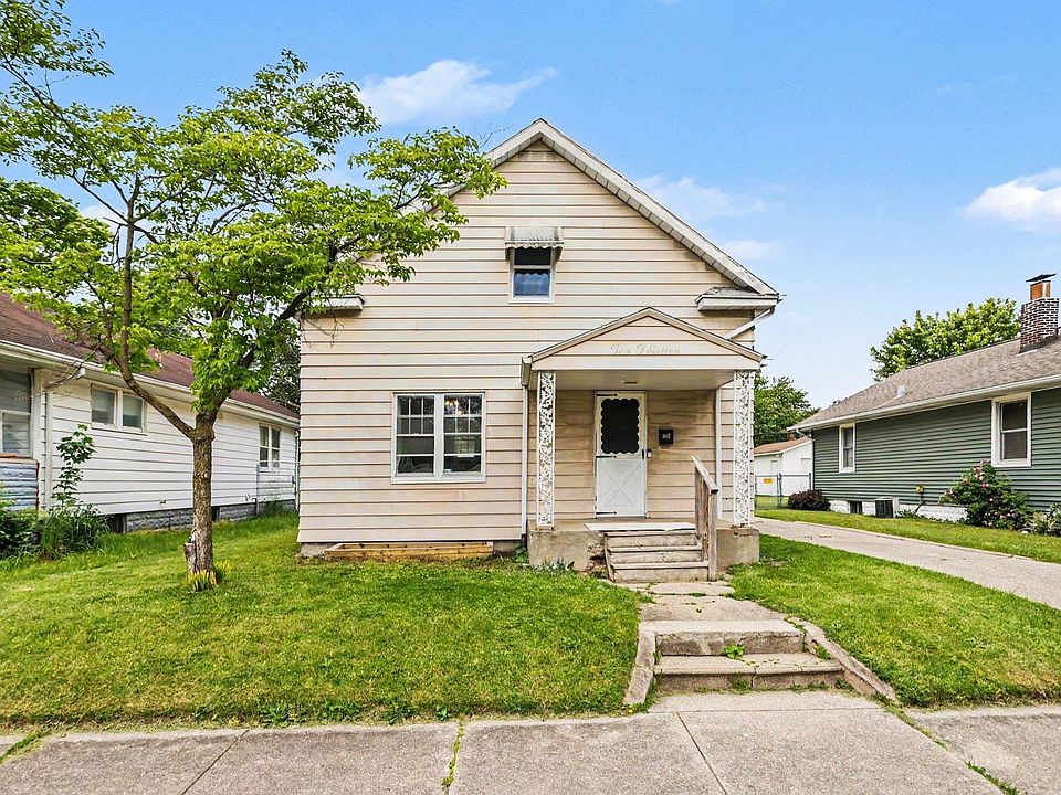 1st image of 1013 S 34th St