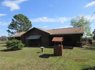 8817 N Parsnip Ter, Crystal River, FL 34428