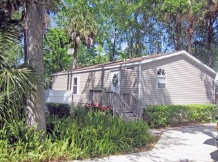 56420 Elm Rd, Astor, FL 32102