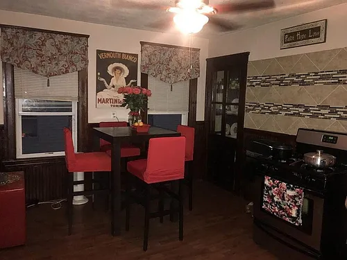 72 Fairfax Rd Photo 1
