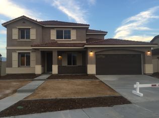 2067 Flickering Path, San Jacinto, CA 92582
