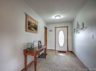 506 Sangamon St, Fisher, IL 61843