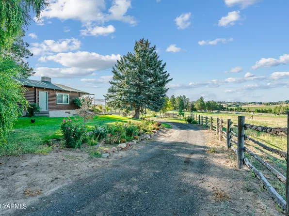 480 Buffalo Rd, Selah, WA 98942