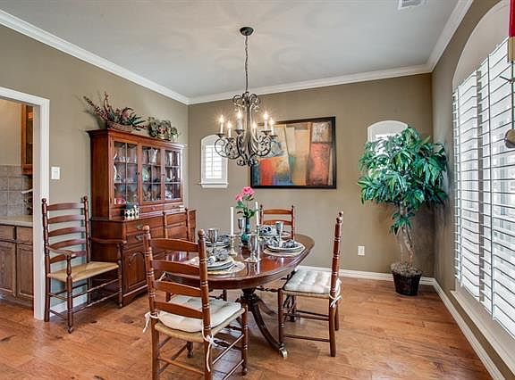 4th image of 4212 Bonita Dr