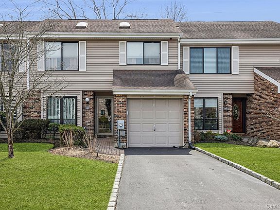 2nd image of 157 Hidden Ponds Circle