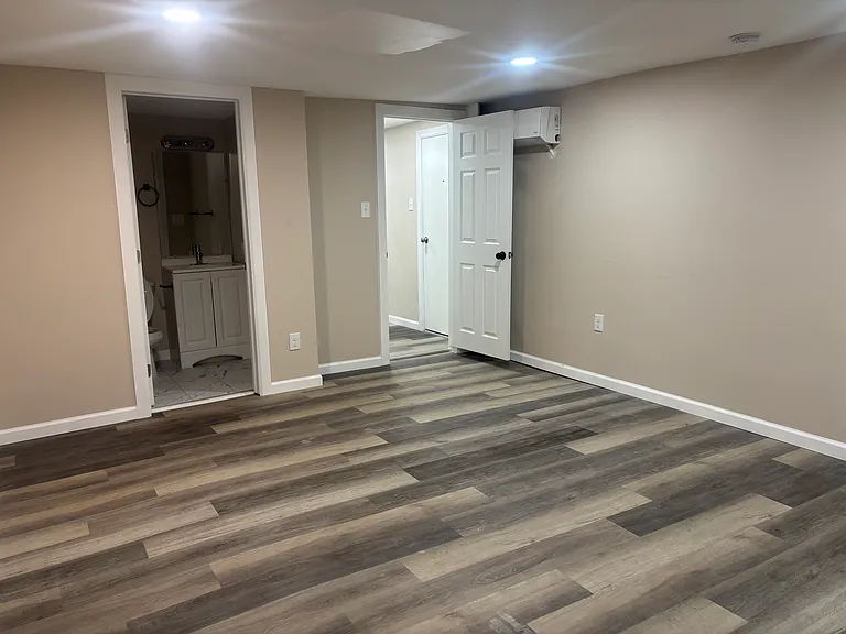 14 West Ave #B — Photo 12
