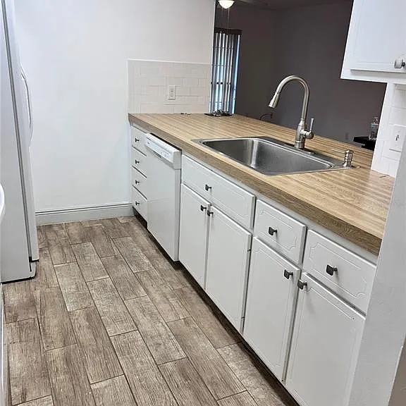 1829 SW 35th Ave — Photo 11